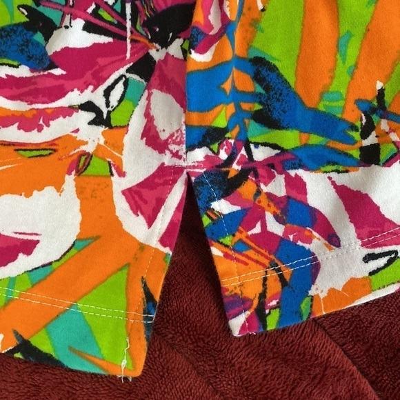 Westbound colorful, floral top. Size 1X - Picture 6 of 7